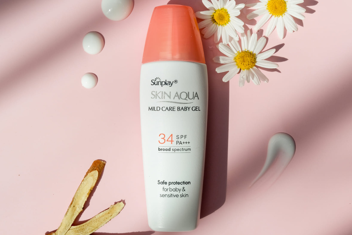 Kem chống nắng Sunplay Skin Aqua Mild Care Baby Gel