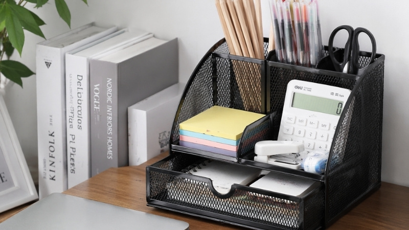 Kệ kim loại l&agrave; giải ph&aacute;p ho&agrave;n hảo để giải ph&oacute;ng kh&ocirc;ng gian mặt s&agrave;n v&agrave; hệ thống h&oacute;a t&agrave;i liệu khoa học