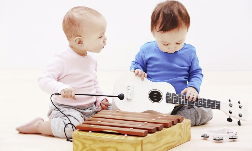 Chọn lựa đồ chơi cho trẻ sơ sinh thông minh phù hợp