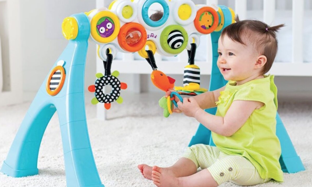 Chọn đồ chơi phát triển trí tuệ cho trẻ 2 tuổi phù hợp