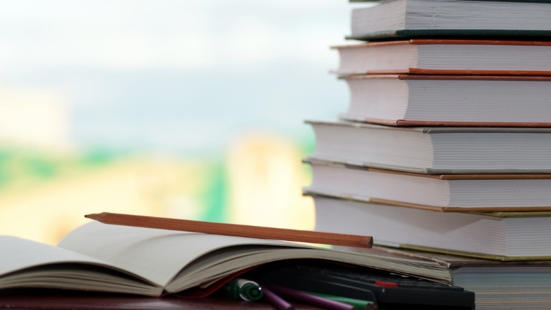 Tiki lu&ocirc;n nỗ lực mang đến những phi&ecirc;n bản gi&aacute;o tr&igrave;nh mới nhất để đảm bảo kiến thức cho sinh vi&ecirc;n