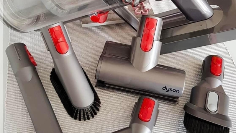 Phụ kiện máy hút bụi tiện lợi cho việc vệ sinh nhà cửa