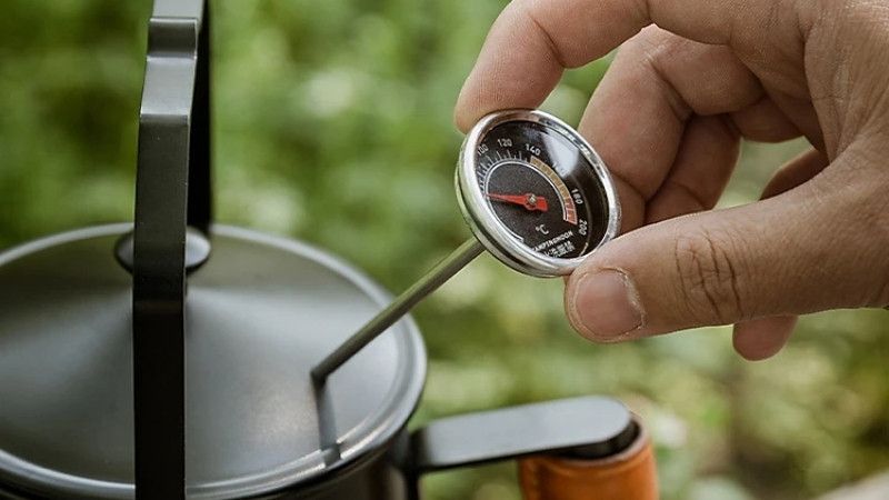 Chỉ rửa đầu d&ograve; inox, lau kh&ocirc; ngay, tr&aacute;nh để th&acirc;n m&aacute;y tiếp x&uacute;c nhiệt v&agrave; th&aacute;o pin khi kh&ocirc;ng d&ugrave;ng