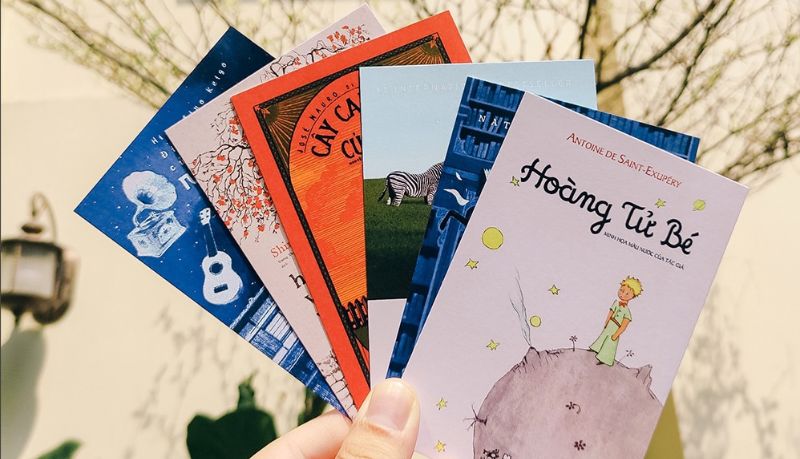 Bookmark giấy giúp đánh dấu trang tiện lợi