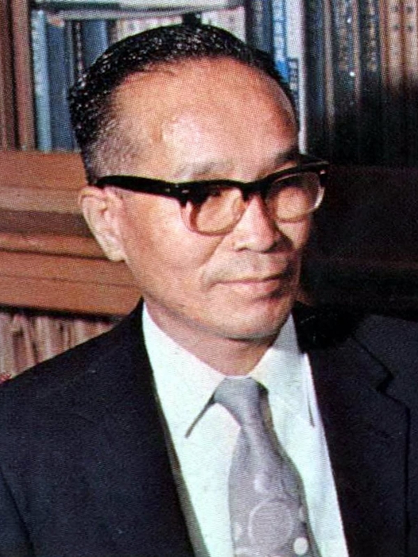 Tác giả Katsusuke Serizawa