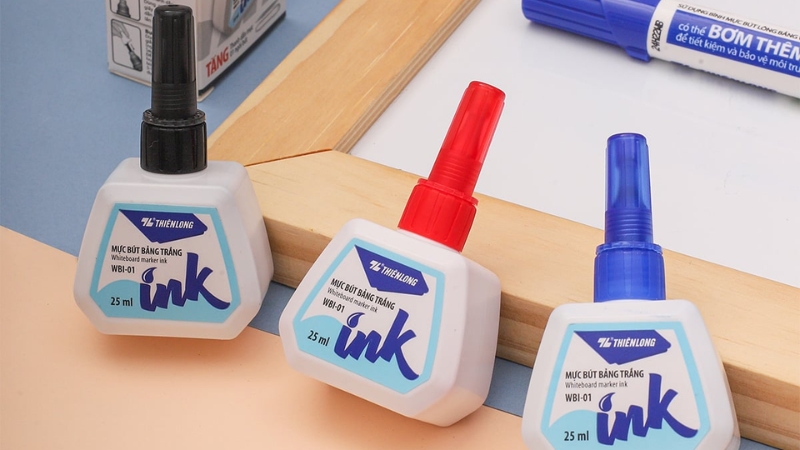 Mực b&uacute;t l&ocirc;ng bảng dễ lau ch&ugrave;i, kh&ocirc;ng để lại vết bẩn sau khi x&oacute;a