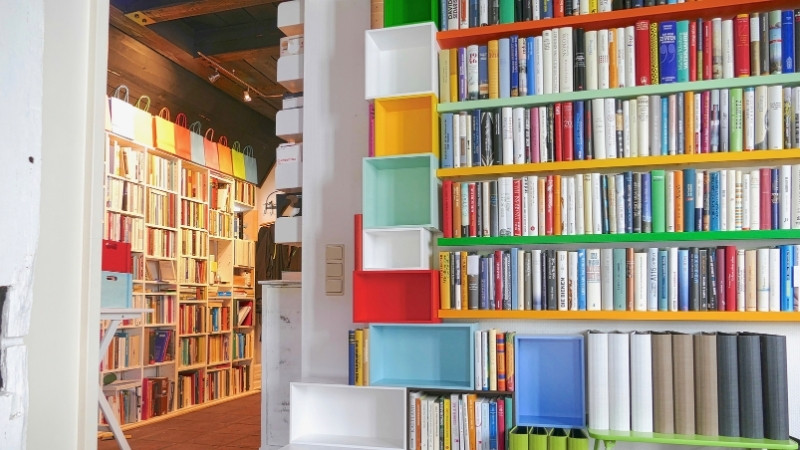 Tiki tổng hợp s&aacute;ch kỹ thuật kh&aacute;c theo ng&agrave;nh như h&oacute;a - vật liệu, m&ocirc;i trường, thực phẩm, giao th&ocirc;ng, dệt may