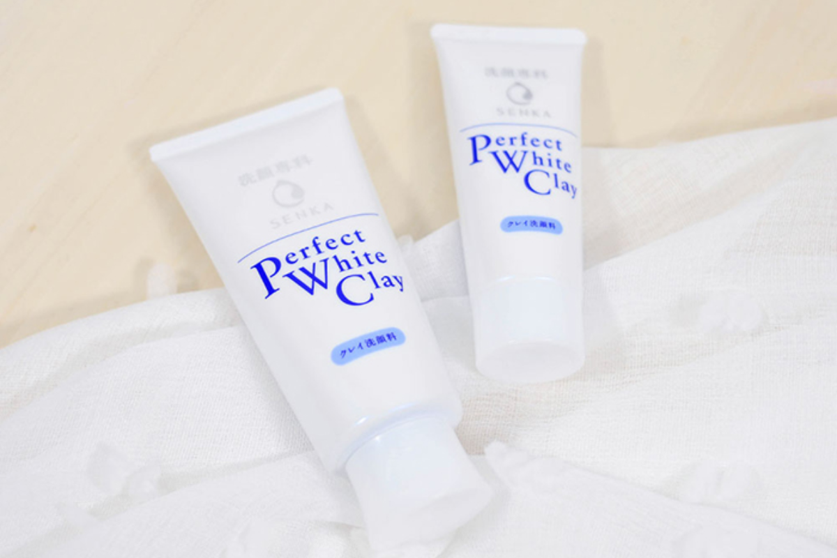 Sữa rửa mặt Senka Perfect White Clay