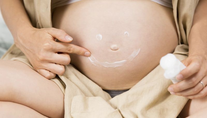  nh&oacute;m sản phẩm mỹ phẩm & chăm s&oacute;c da, chống rạn da cho mẹ bầu