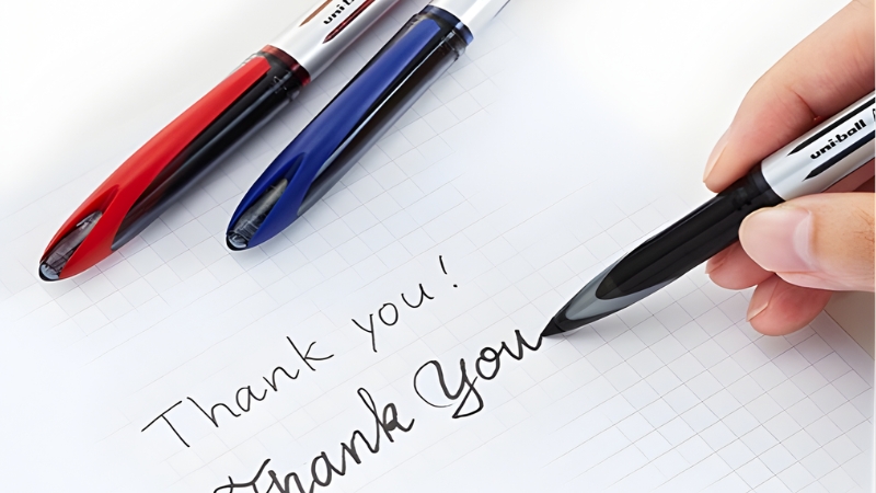 B&uacute;t nước mang lại n&eacute;t viết trơn mượt, r&otilde; r&agrave;ng v&agrave; đều m&agrave;u