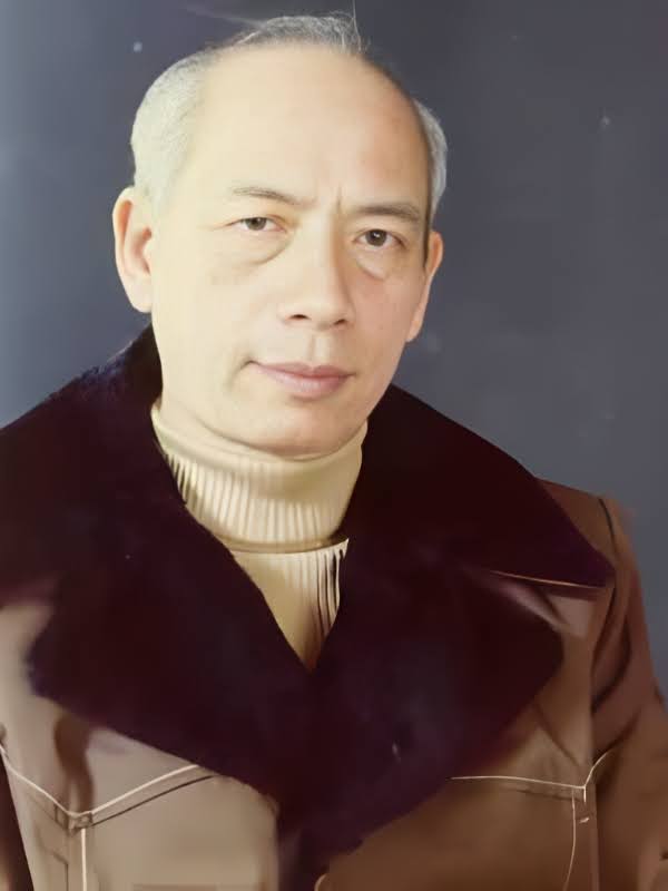 Triết gia Kim Định