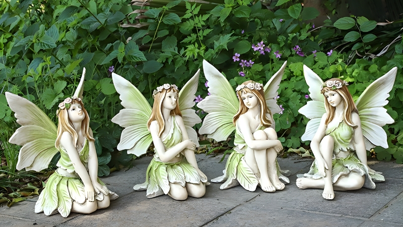 Tượng l&agrave; điểm nhấn ấn tượng cho ph&ograve;ng kh&aacute;ch v&agrave; b&agrave;n l&agrave;m việc