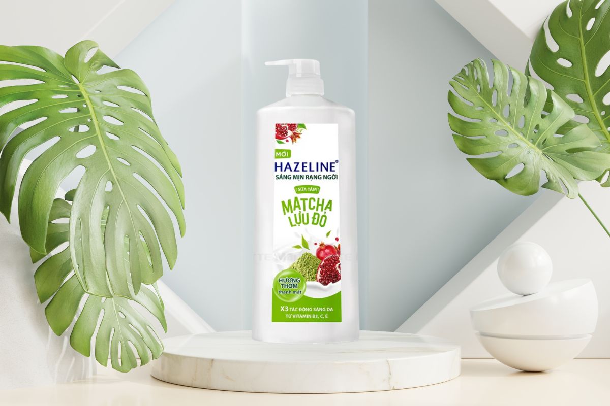 Sữa tắm Hazeline Matcha lựu đỏ