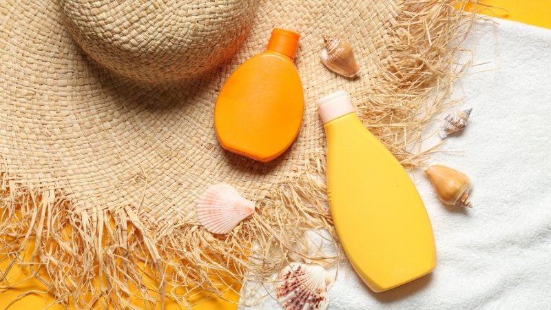Sản phẩm chống nắng đa dạng tại Tiki giúp bảo vệ cơ thể và nuôi dưỡng làn da toàn diện