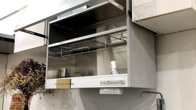 Ưu ti&ecirc;n dung t&iacute;ch ph&ugrave; hợp, c&ocirc;ng nghệ UV/Ozone diệt khuẩn v&agrave; chất liệu Inox 304 bền bỉ