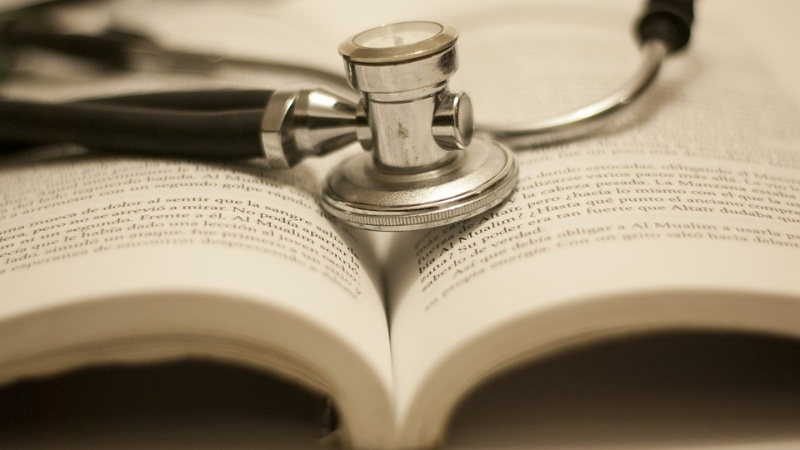 S&aacute;ch Y Học gi&uacute;p bạn hiểu cơ chế hoạt động của cơ thể v&agrave; c&aacute;ch bảo vệ sức khỏe hiệu quả