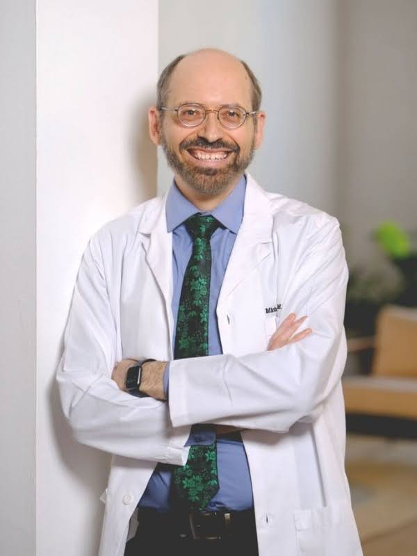 T&aacute;c giả Michael Greger