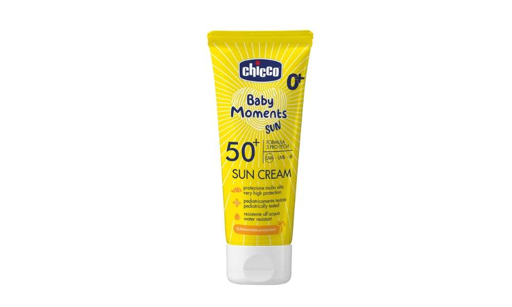 Kem chống nắng Chicco giúp bảo vệ bé khỏi tia UVA, UVB và tia hồng ngoại