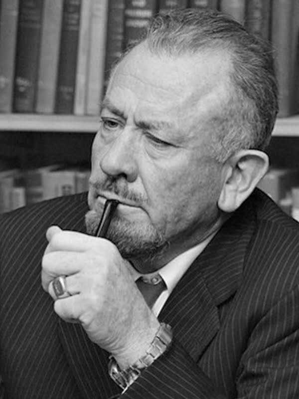 Tác giả John Steinbeck