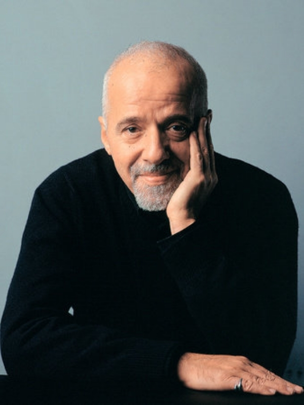 T&aacute;c giả Paulo Coelho