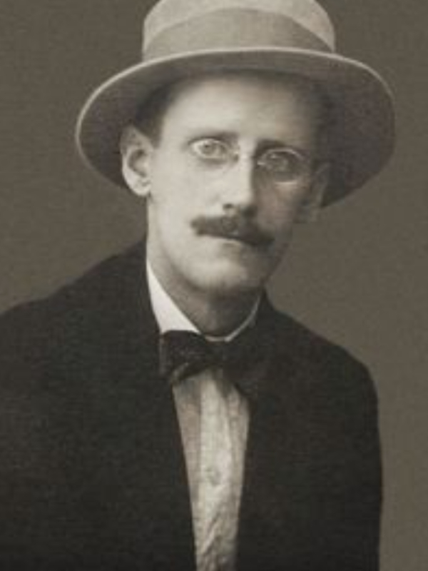 Tác giả James Joyce