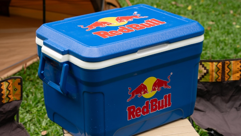 Th&ugrave;ng Đ&aacute; được l&agrave;m từ chất liệu c&aacute;ch nhiệt bền bỉ v&agrave; an to&agrave;n