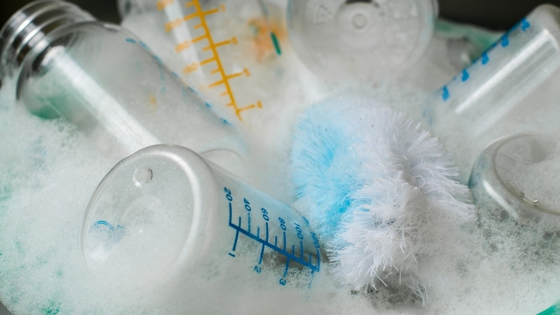 Ưu ti&ecirc;n plant-based, sạch khuẩn tốt, pH trung t&iacute;nh, kh&ocirc;ng m&ugrave;i, thương hiệu uy t&iacute;n cho b&eacute;