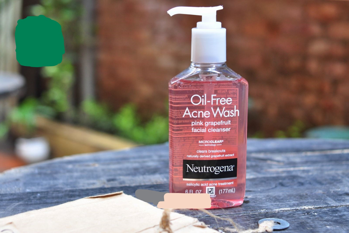 Sữa rửa mặt Neutrogena