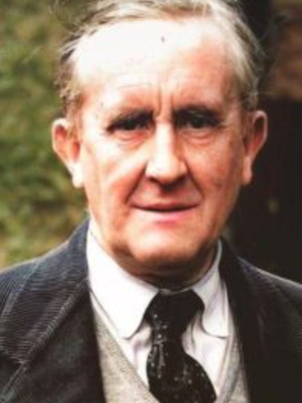 Tác giả J.R.R. Tolkien