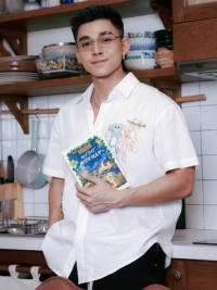 Tác giả Jun Phạm