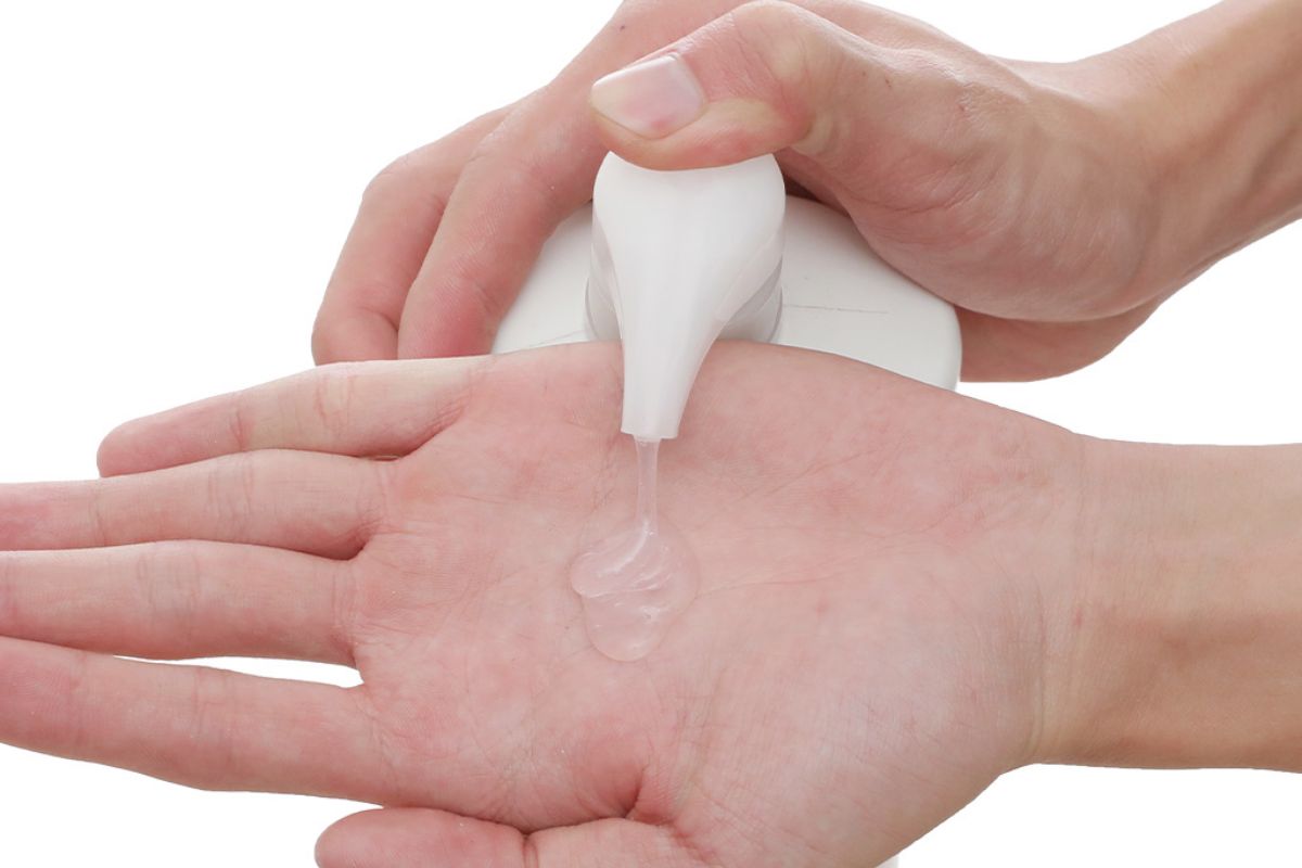 cách sử dụng sữa tắm Hazeline