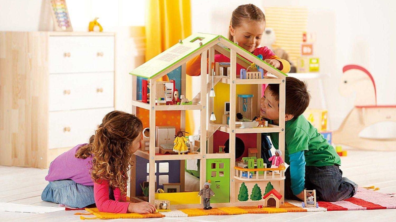 Ngôi nhà búp bê thiết kế sinh động, giúp bé thỏa sức sáng tạo