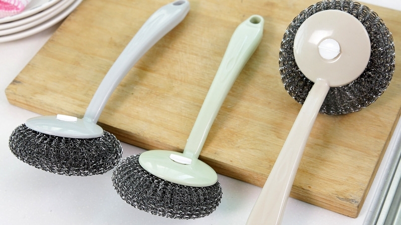 Miếng rửa ch&eacute;n, ch&agrave; nồi ph&ugrave; hợp cho nhiều loại dụng cụ bếp như ch&eacute;n, nồi v&agrave; chảo