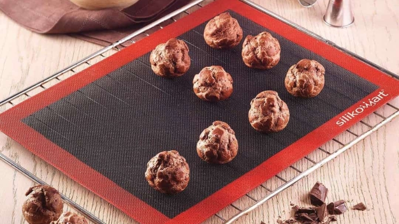 Thảm nướng bánh chịu nhiệt tốt, an toàn khi sử dụng trong lò nướng