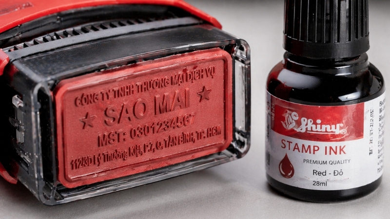 Chất liệu cao cấp gi&uacute;p con dấu chịu được tần suất sử dụng lớn m&agrave; vẫn giữ được độ sắc n&eacute;t tuyệt đối