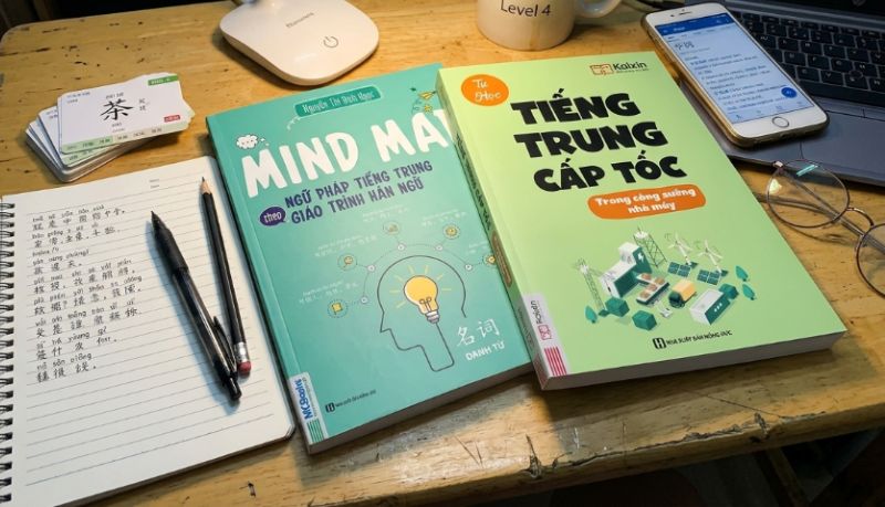 S&aacute;ch học tiếng Hoa &ndash; Kh&aacute;c gi&uacute;p bạn luyện nghe &ndash; n&oacute;i &ndash; đọc &ndash; viết trọn bộ