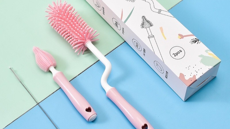 Cọ rửa b&igrave;nh sữa gi&uacute;p l&agrave;m sạch hiệu quả v&agrave; an to&agrave;n cho b&eacute;