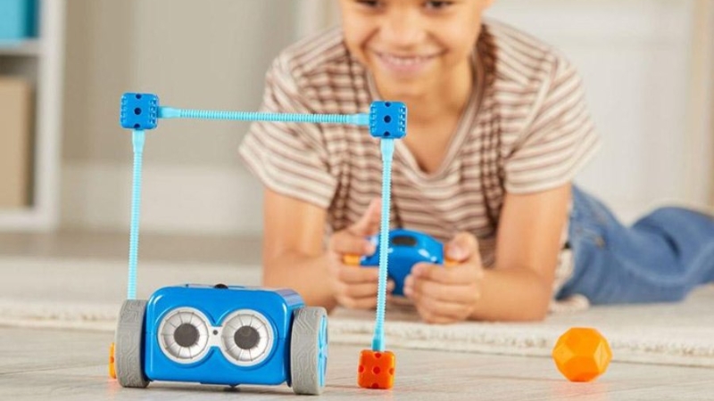 Đồ Chơi Khoa Học &ndash; Kết hợp học tập v&agrave; giải tr&iacute; đầy s&aacute;ng tạo.