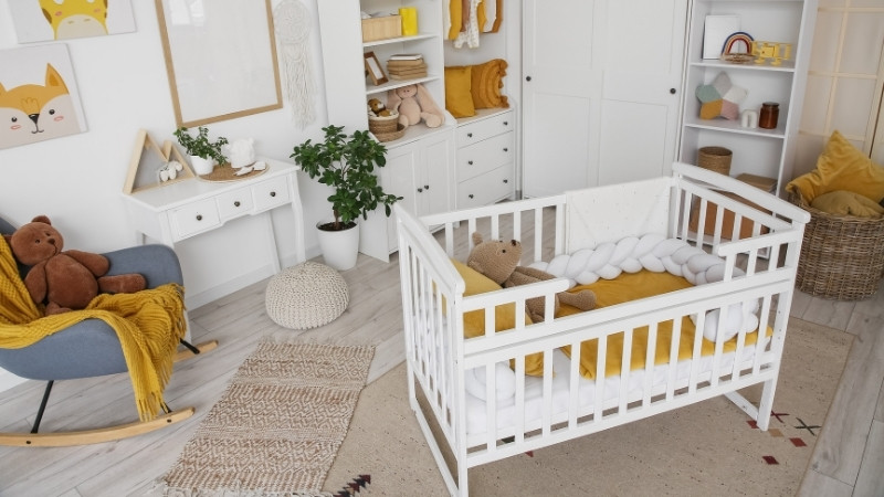 Chọn n&ocirc;i cho b&eacute; cần an to&agrave;n vững chắc, chất liệu l&agrave;nh t&iacute;nh, k&iacute;ch thước ph&ugrave; hợp v&agrave; thương hiệu uy t&iacute;n