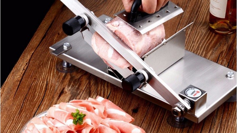 M&aacute;y cắt thịt đ&ocirc;ng lạnh dễ sử dụng, ph&ugrave; hợp cho kinh doanh v&agrave; nội trợ