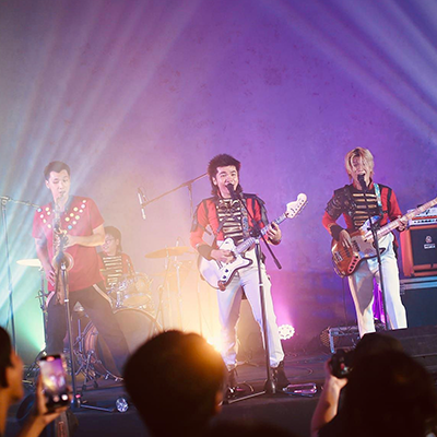 Ca nhạc - Phim - Kịch