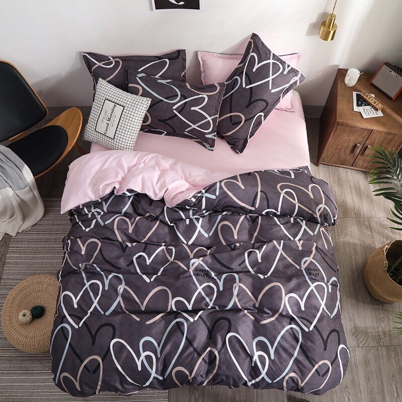 Bộ Chăn Ga Gối Poly Cotton Cao Cấp Nền Xám Họa Tiết Hình Vẽ Trái Tim