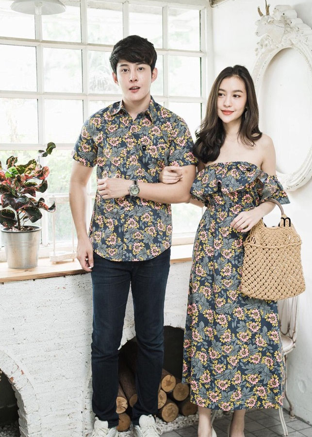 9799371 , 7939191645642 , 62_17047474 , 450000 , Bo-Ao-Vay-Doi-maxi-so-mi-cap-di-bien-ho-vai-hoa-tiet-hoa-la-HOT-2019-AV18-62_17047474 , tiki.vn , Bộ Áo Váy Đôi maxi sơ mi cặp đi biển hở vai họa tiết hoa lá HOT 2019 - AV18 Bộ Áo Váy Đôi maxi sơ mi cặp đi biển hở vai họa tiết hoa lá HOT 2019 - AV18