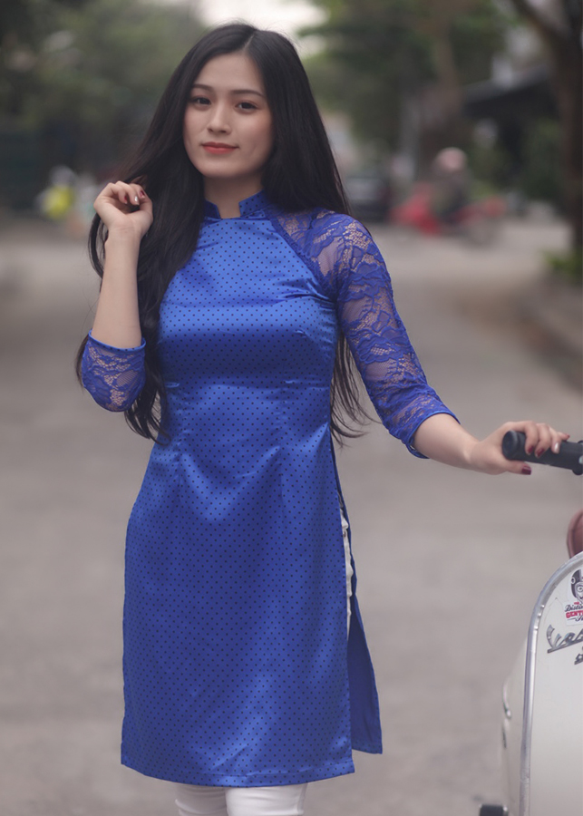 1007631 , 4099651311913 , 62_5747713 , 419000 , Ao-Dai-Lua-Cham-Bi-FATRALY-Xanh-Duong-62_5747713 , tiki.vn , Áo Dài Lụa Chấm Bi FATRALY - Xanh Dương Áo Dài Lụa Chấm Bi FATRALY - Xanh Dương