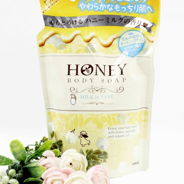 1841285 , 8691016653261 , 62_13855210 , 250000 , Sua-tam-trang-da-sach-nhon-tao-bot-Nhat-Ban-Honey-Milk-in-Type-dang-tui-400ml-Hang-chinh-hang-62_13855210 , tiki.vn , Sữa tắm trắng da, sạch nhờn, tạo bọt Nhật Bản Honey Milk in Type dạng túi (400ml) – Sữa tắm trắng da, sạch nhờn, tạo bọt Nhật Bản Honey Milk in Type dạng túi (400ml) – Hàng chính hãng