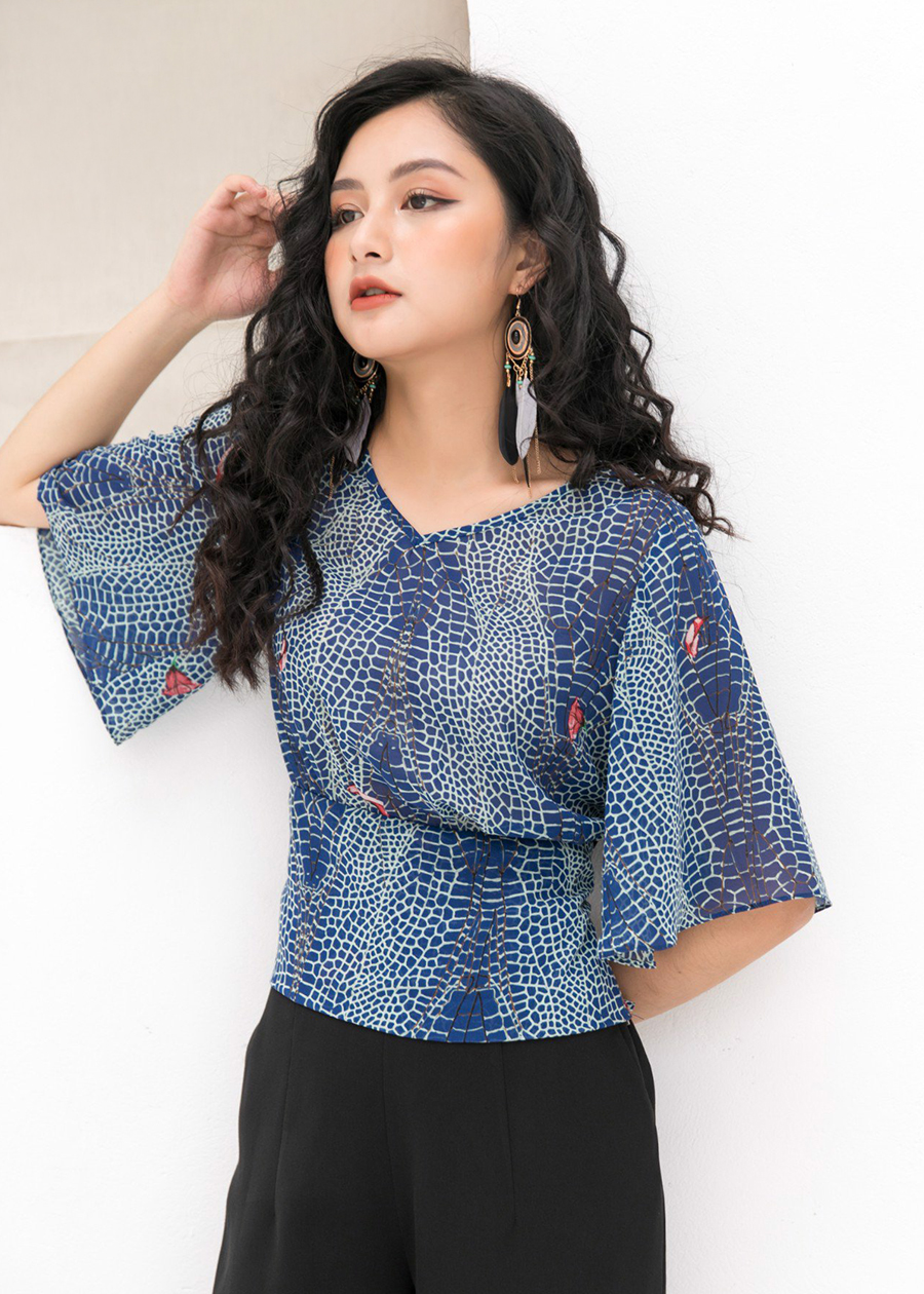9768698 , 9662977740276 , 62_16590839 , 356000 , Ao-Bo-Chun-Co-Tim-Tay-Cach-Ru-TosonFashion-14081X329-62_16590839 , tiki.vn , Áo Bo Chun, Cổ Tim, Tay Cách Rủ TosonFashion 14081X329 Áo Bo Chun, Cổ Tim, Tay Cách Rủ TosonFashion 14081X329