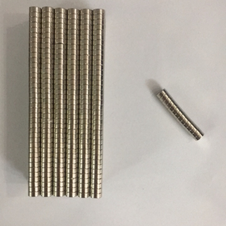 1602295 , 4790467578704 , 62_10766140 , 150000 , Bo-100-vien-nam-cham-7x3mm-62_10766140 , tiki.vn , Bộ 100 viên nam châm 7x3mm Bộ 100 viên nam châm 7x3mm
