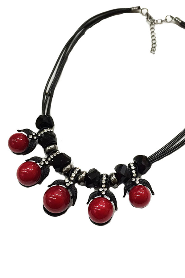 9813717644174,62_2267651,275000,tiki.vn,Day-chuyen-thoi-trang-hoa-tiet-dinh-hat-chau-do-Dep-Accessories-62_2267651,Dây chuyền thời trang họa tiết đính hạt châu đỏ - Đẹp Accessories Dây chuyền thời trang họa tiết đính hạt châu đỏ - Đẹp Accessories