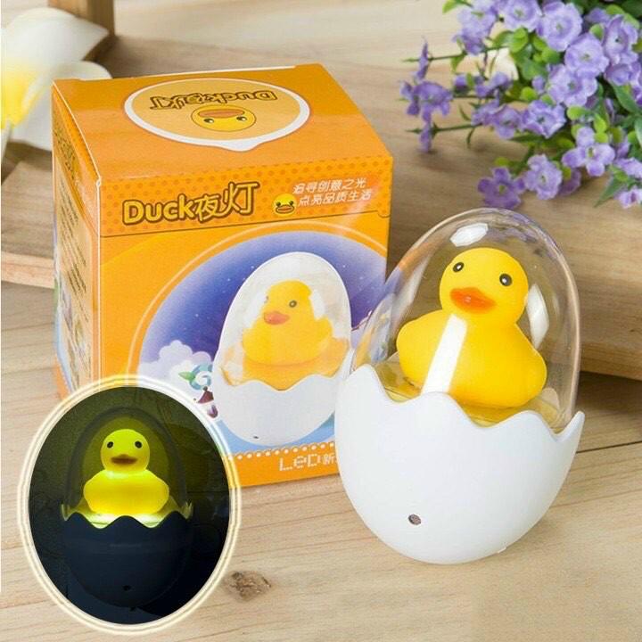 Đèn ngủ mini hình vịt con dễ thương cảm biến