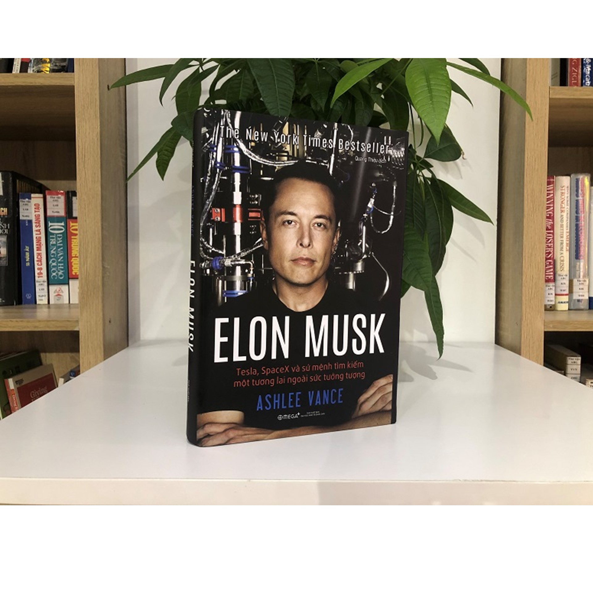 Combo Sách Về Cuộc Chạy Đua Của Các Doanh Nhân Công Nghệ : Rocket Billionares - Những Tỉ Phú Tên Lửa: Elon Musk, Jeff Bezos Và Cuộc Chạy Đua Mới Vào Không Gian + Elon Musk: Tesla, Spacex Và Sứ Mệnh Tìm Kiếm Một Tương Lai Ngoài Sức Tưởng Tượng (Tái Bản 2020)